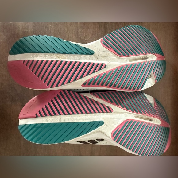 Adidas ADIZERO SL - Size 9 - Picture 8 of 10